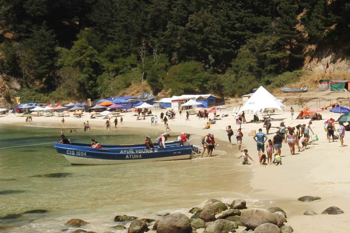 Playas de Lenga y Ramuntcho contarán con servicio de salvavidas y medidas de prevención ambiental este verano