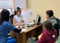 Los pacientes que fueron atendidos llevaban esperando un año en promedio en listas de espera.