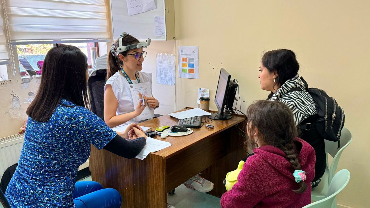 Los pacientes que fueron atendidos llevaban esperando un año en promedio en listas de espera.